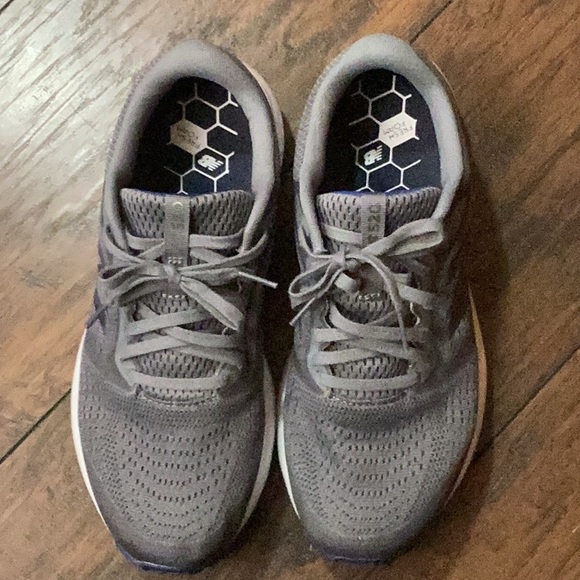 Men’s New Balance Shoe size 9.5 Extra Wide - Picture 4 of 5